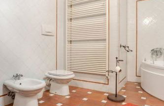 Ala di Maniero in Agriturismo Valdrago in Toscana, nel Verde Mugello sulle Colline di Firenze Autodromo Mugello Circuit - Foto 4