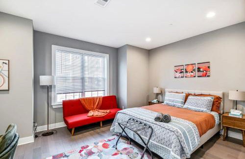 Exceptional Downtown Townhome with Roof Deck -4Bedroom & 3Baths - Foto 23