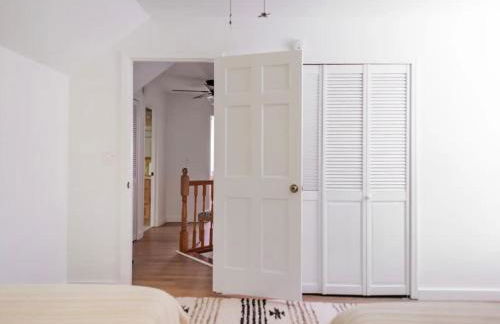 Catskill Cabin with Firepit & Indoor Jacuzzi Tub - Foto 35