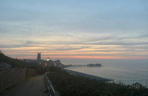 Smart & Comfortable 3-bedroom Victorian house - Photo 34