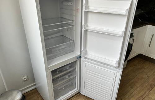 011 CHIC & COSY STUDIO 40m2 HYPERCENTRE WIFI SMART TV NETFLIX - Foto 12