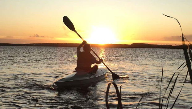 Tour en kayak por el río Tramandaí al atardecer - Foto 2