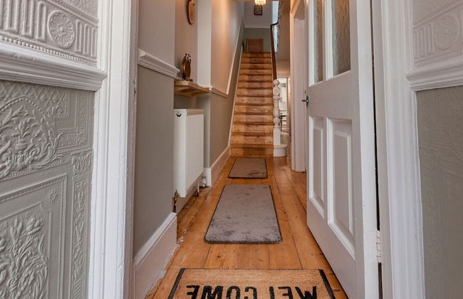 Posh Holiday Home in Plymouth near Royal William Yard - Foto 2