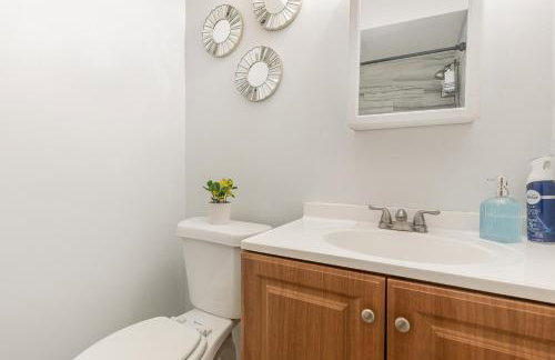 Amazing Downtown Views - 3 Minutes to Downtown! - Foto 15