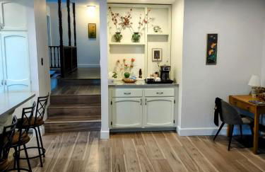 Custom Home - Beach close/convenient to everything - Foto 25