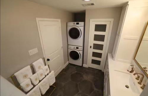 The Ranch at CityCentre ```` Luxury 3BR Villa with Private Pool, Spa & Gourmet Kitchen ```` - Foto 74