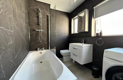 4 bed house off Norton village - Foto 11