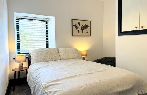 Peak District Getaway Retreat! The most Stunning Garden Views - Firepit - Brand newly refurbished - Perfect for friends & family getaways - Photo 35