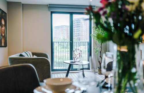 Stylish Leeds City Centre Flat - Free Parking - Foto 13