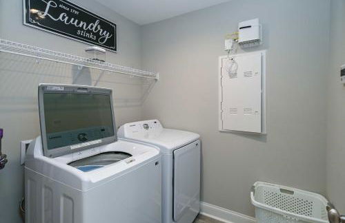 Spacious Hazel Green Home with Fireplace, Yard! - Foto 33