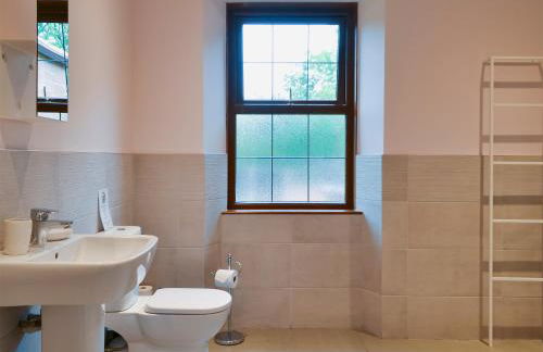 Perch Hall Cottage - Photo 9