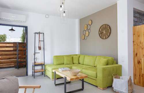 Iron Villas - Nefeli & Oniros - Photo 28