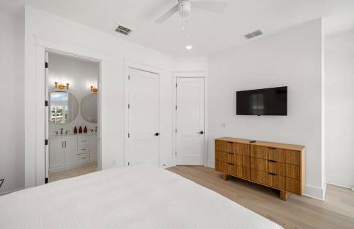 The Akoya & Pearl Houses at the Gemma - 2 Homes with Private Pools Just Steps to Clearwater Beach - Photo 139