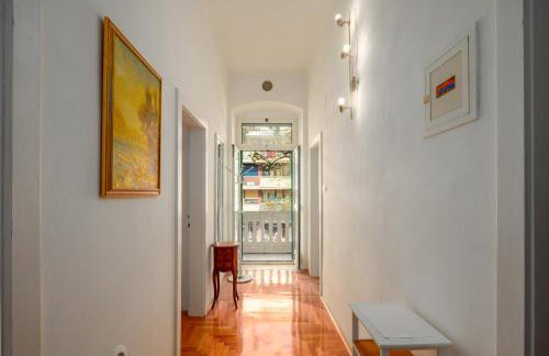 Top Location Downtown & Beach Bacvice Apartment - Foto 29