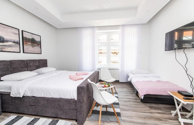 Modern Newly Refurbished Studio Main Street - Foto 2