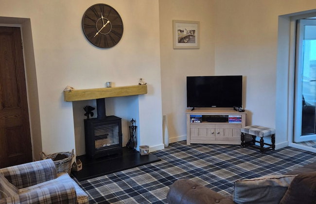 Beautiful 2-bed Semi Rural Cottage Enclosed Garden - Foto 15