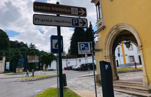 Pé do Castelo Casinhas - Foto 1