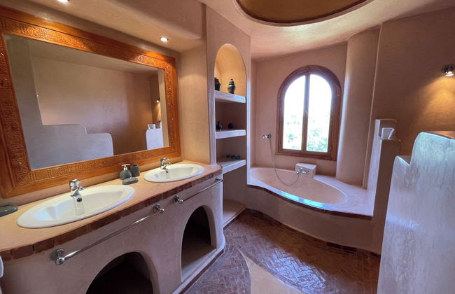 Superb Villa With two Swimming Pools Hammam Tennis Court - by Feelluxuryholidays - Photo 12