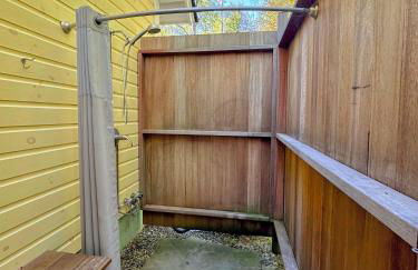 91WR Lake vibes and views at this waterfront home in the the White Mountains! Rest, relax, explore! - Foto 24