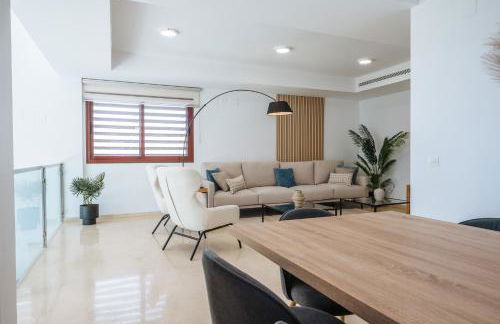 Luxury villa in Sevilla - Pool, Terrace & GameRoom - Photo 22