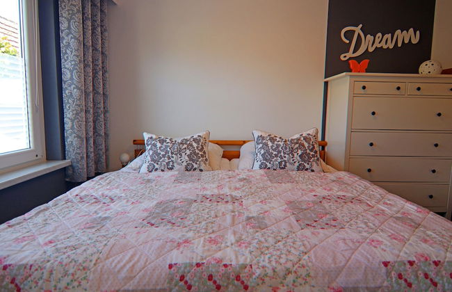 Bungalow Near Baltic Sea - Photo 4