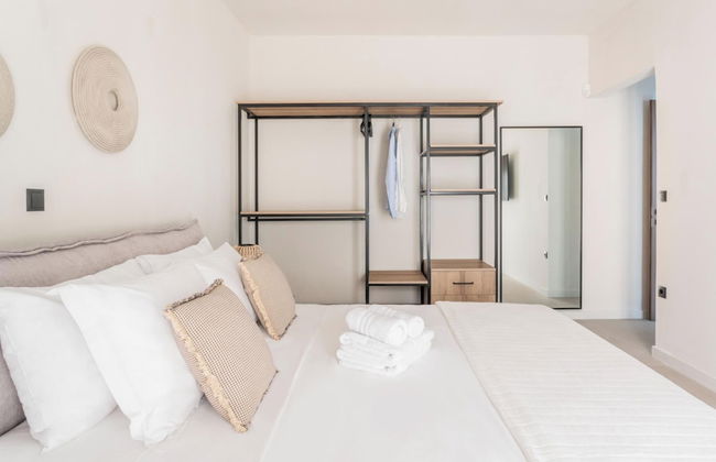 Villa Vel Aegina - Photo 6