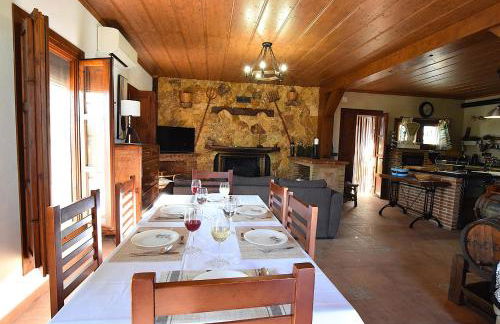 Idyllic Andalusian villa with private pool & stunning views - Foto 18