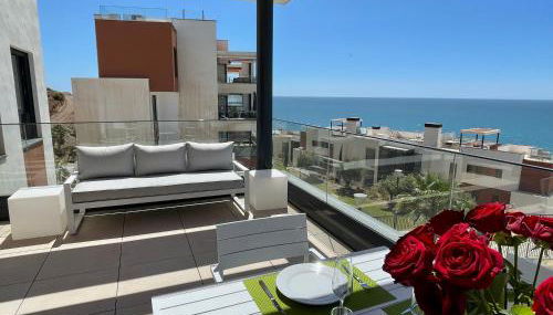 Luxury 3 Bedroom Penthouse - Photo 5