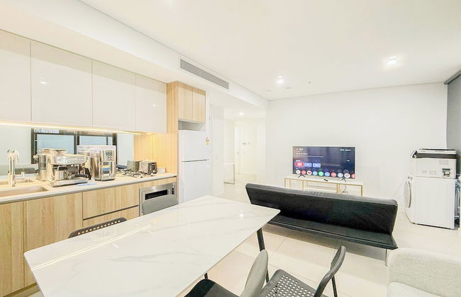 Burwood Apartment - Photo 15