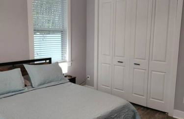 Villa White Rock in Tampa - Photo 10