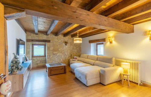 Amplia casa rural ideal para familias y grupos - Foto 2