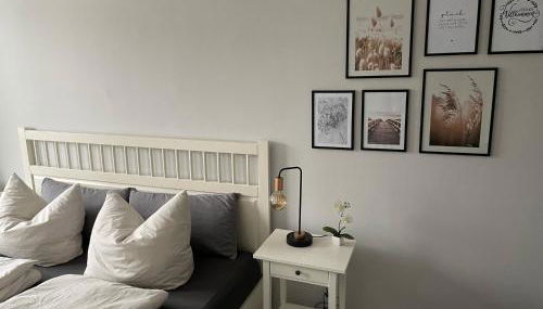 Charming 4-Person Apartment in Hoyerswerda City Center - Foto 4