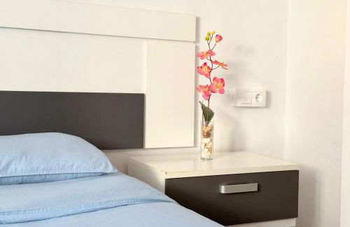 Oviedo desde el corazón de la ciudad VUT-6684-AS - Foto 5