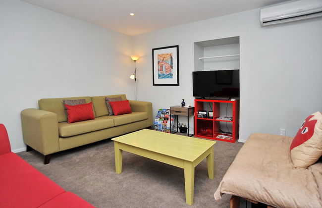 Charlesworth Villa - Photo 15