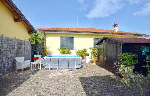 Cozy Apartment In Capezzano Pianore - Foto 8