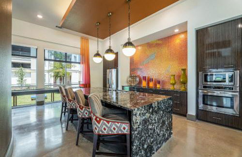 Luxe 3B/2B Getaway - Pool, Gym, Parking, Pet Wash - Foto 39