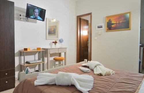 Artemis Apartments - Photo 4