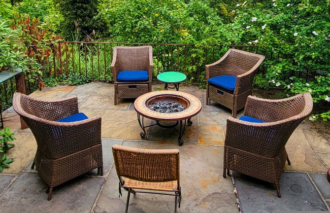 Jacuzzi - West Point - Family Friendly - Photo 18