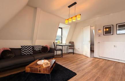 Hugos Nest Ferienwohnung Neumünster WLAN & Arbeitsplatz - Foto 4