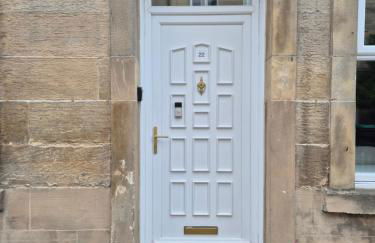 Beautiful Ground Floor Flat near Haymarket - Foto 2