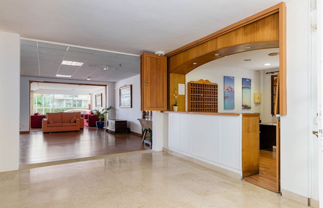 Sol y Mar Apartments - Photo 6