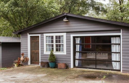 Greenway Garage with Firepit - Photo 23