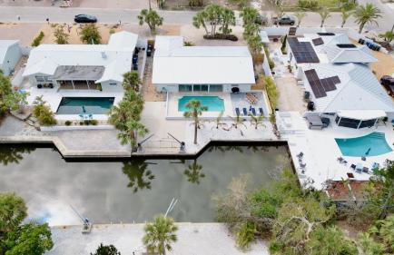 Coastal Charm - Photo 40