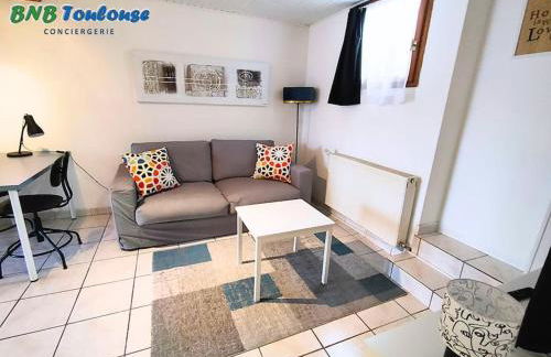 ORBIS - "Le Plaisant Maubec" - WiFi - 24h sur 24 - 7 jours sur 7 - Photo 2