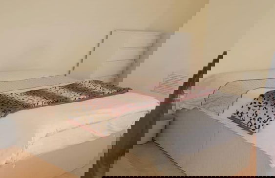 London Villa Retreat With 3 Bedrooms - Foto 6