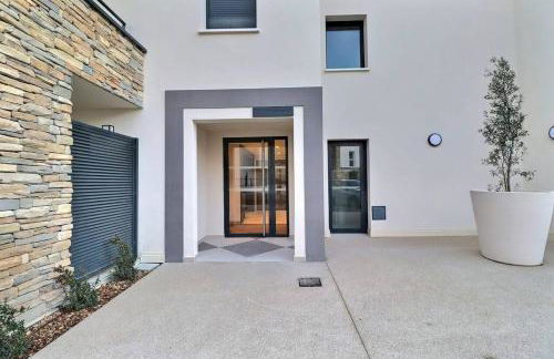 Appartement moderne - Terrasse - Piscine - Parking - Foto 15