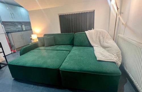 New Modern 3 Bed En-suites City Centre Apartment - Sleeps 8- Paid Parking Options - Foto 14