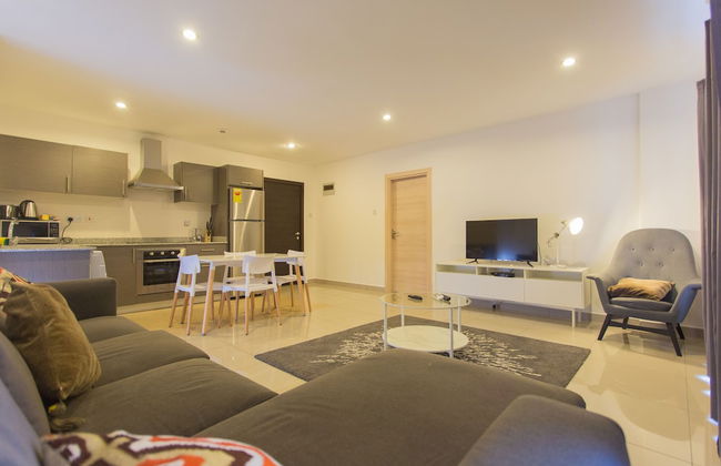 Accra Luxury Apartments at The Gallery - Photo 73