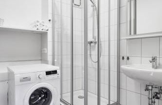 Lemon Suites 1,Apartment im Künstlerviertel - Nähe Innenstadt und UBahn, 2 Zimmer, 3 Einzelbetten und ein Doppelbett - Foto 12