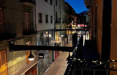 HERITAGE APARTMENTS CERDANYA al carrer Major i parking - Foto 14